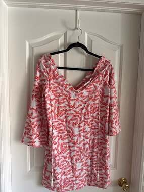 Persifor Winthrop Tunic Dress in Red and Pink Palm Leaf Print